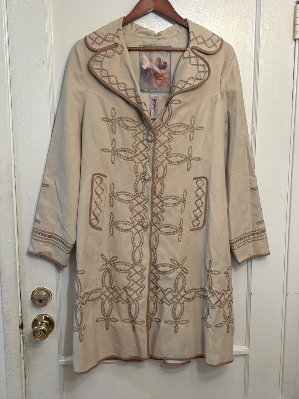 Biya by Johnny Was embroidered belted coat silk linen